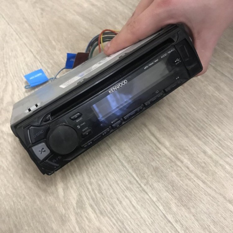 Автомагнитола Kenwood KDC-164UG 