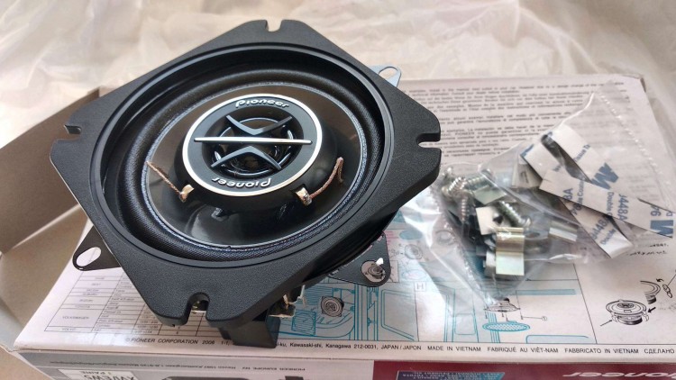 Акустика Pioneer TS-1002i 
