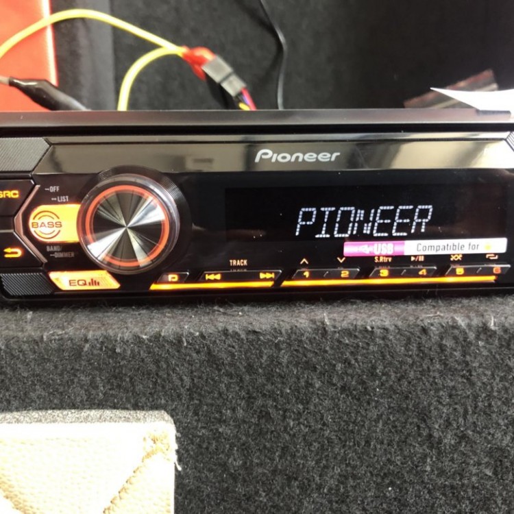 Автомагнитола Pioneer MVH-S120UBA Flash Автомагнитола Pioneer MVH-S120UBA Flash